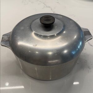 Vintage Magnalite Classic 4248 Round Dutch Oven 5qt Stock Pot + Lid made in USA
